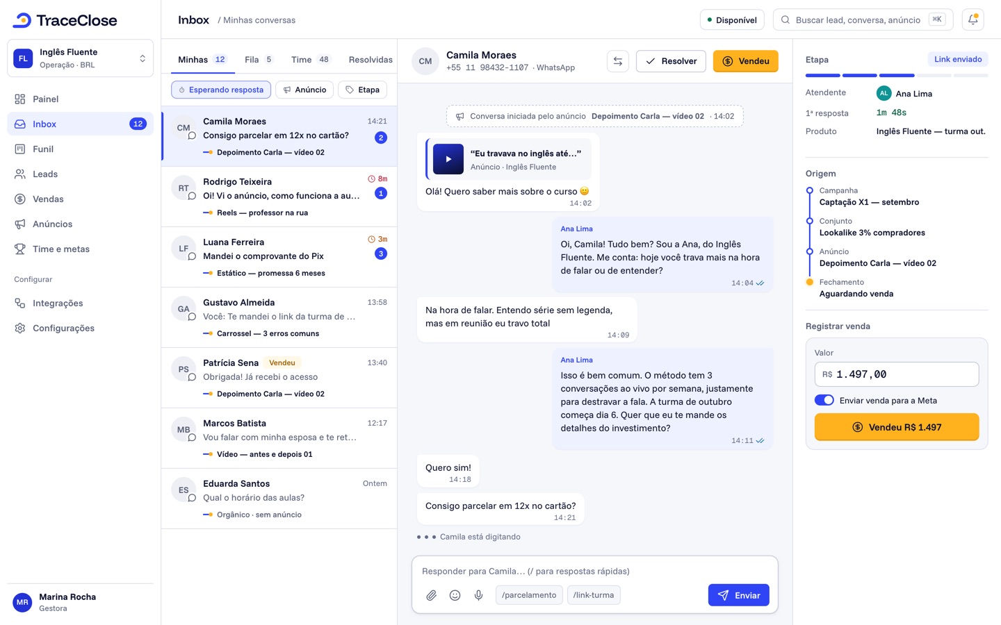 Inbox do TraceClose com a conversa do WhatsApp e, ao lado, a origem do lead: campanha, conjunto e anúncio